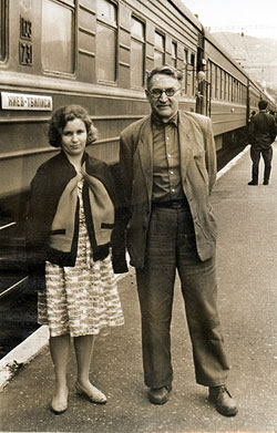 Ю.А. Корчак-Чепурковский и В.С. Стешенко по пути на научную конференцию в Тбилиси, 1963 г.