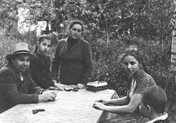      (1957 .)