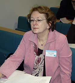   (Irena Kotowska)